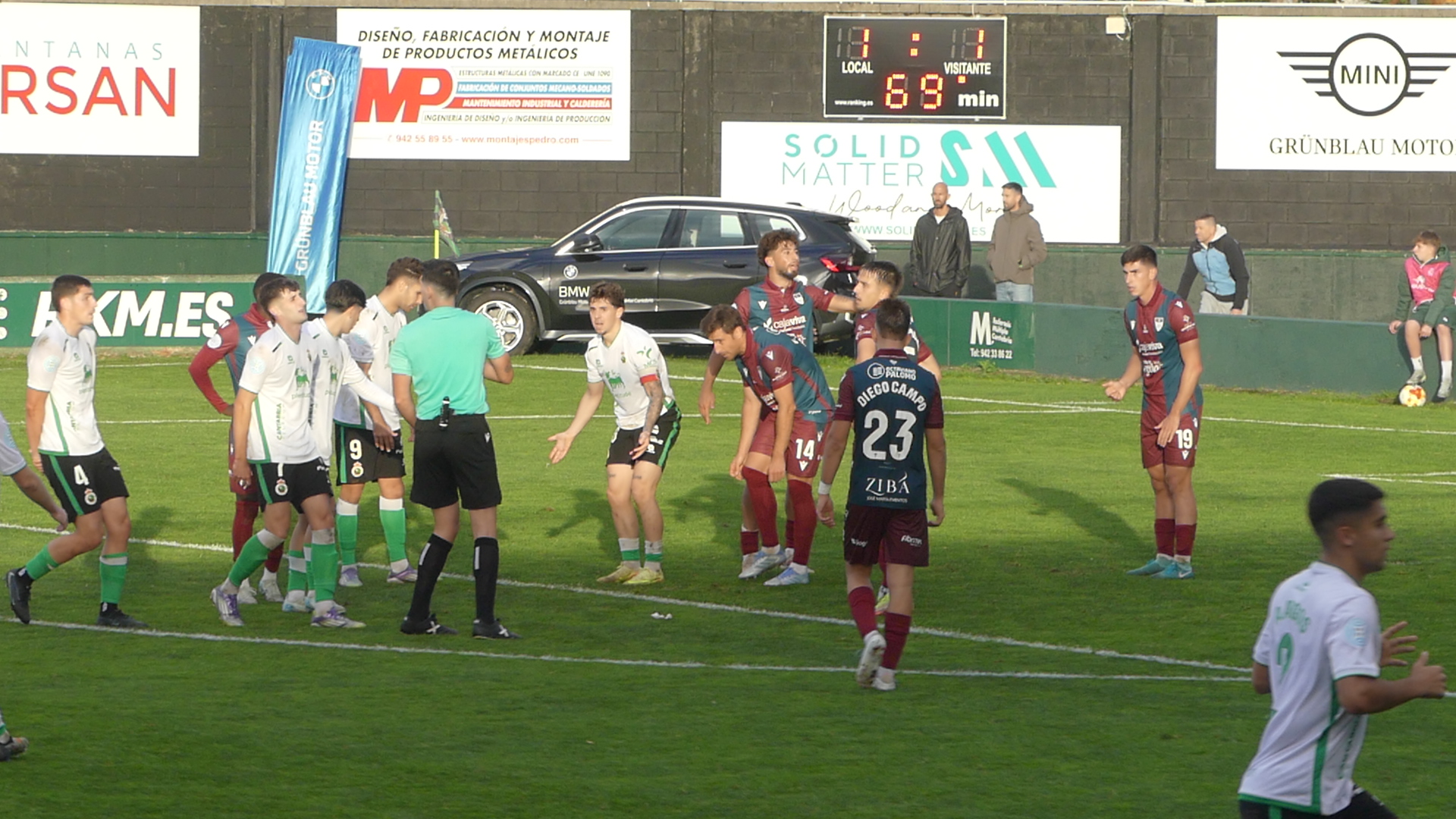 Por qué un futbolista famoso y abiertamente gay podría hacer más por la sociedad que una presidenta mujer